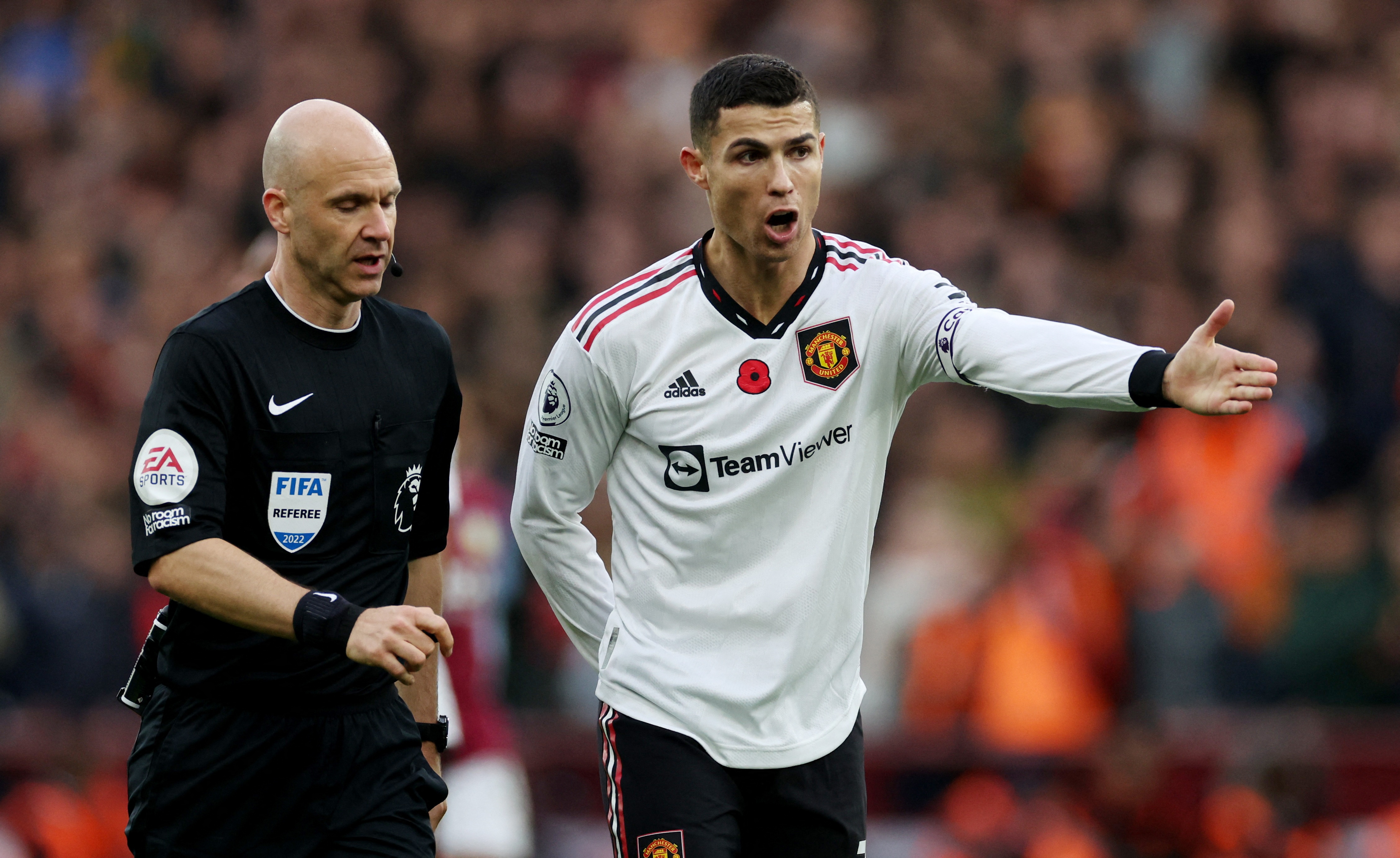 Ronaldo vat nhau anh 4