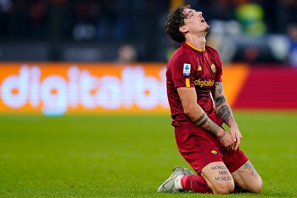 Mourinho nhan the do anh 7