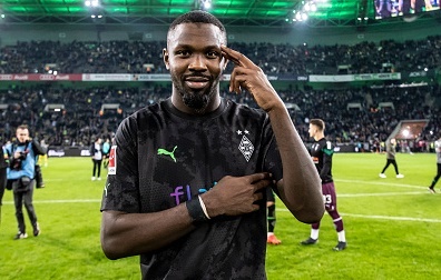 Con trai huyen thoai Lilian Thuram bat ngo duoc goi len tuyen Phap hinh anh