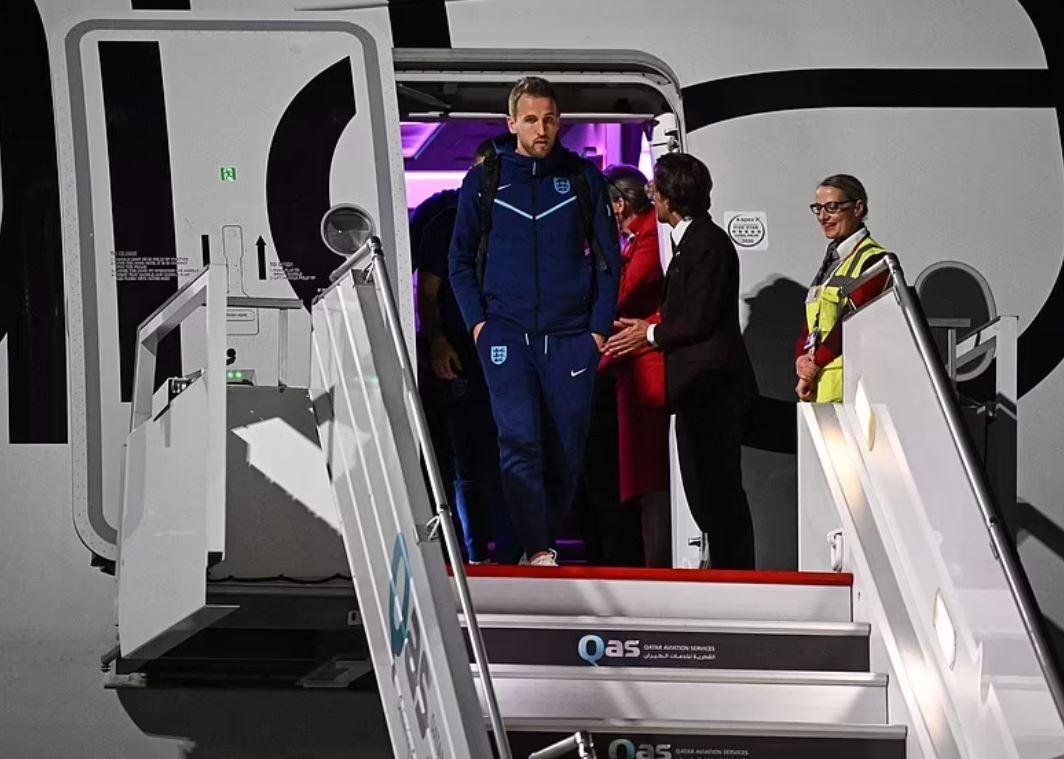 tuyen Anh den Qatar anh 1