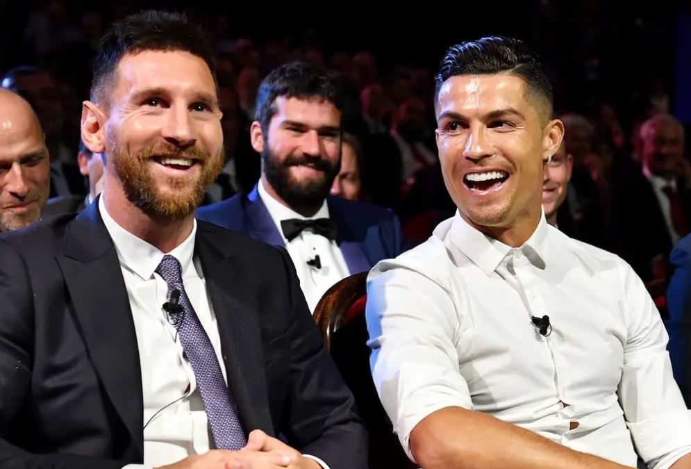 Ronaldo noi gi ve Messi trong cuoc phong van hinh anh