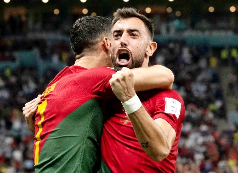 Bruno lap cu dup, Bo Dao Nha qua vong bang som mot luot hinh anh