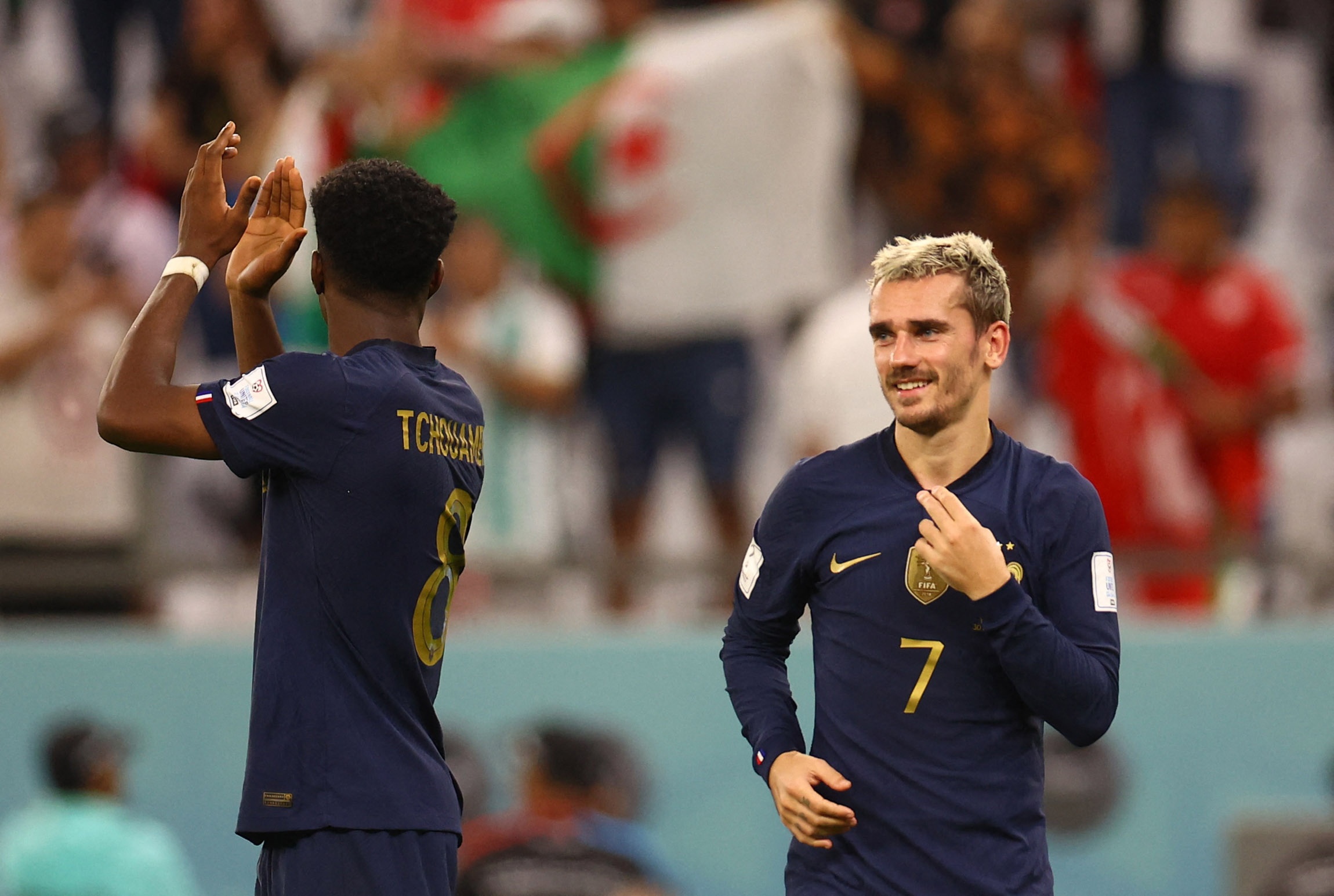 Griezmann bi tuoc ban thang anh 3