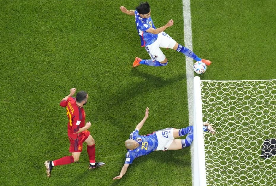 VAR gay tranh cai anh 2