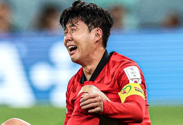 Son Heung-min khoc 2 lan trong man nguoc dong cua Han Quoc hinh anh