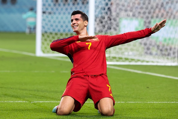 HLV Tay Ban Nha: 'Chung toi da tap 1.000 qua phat den' hinh anh