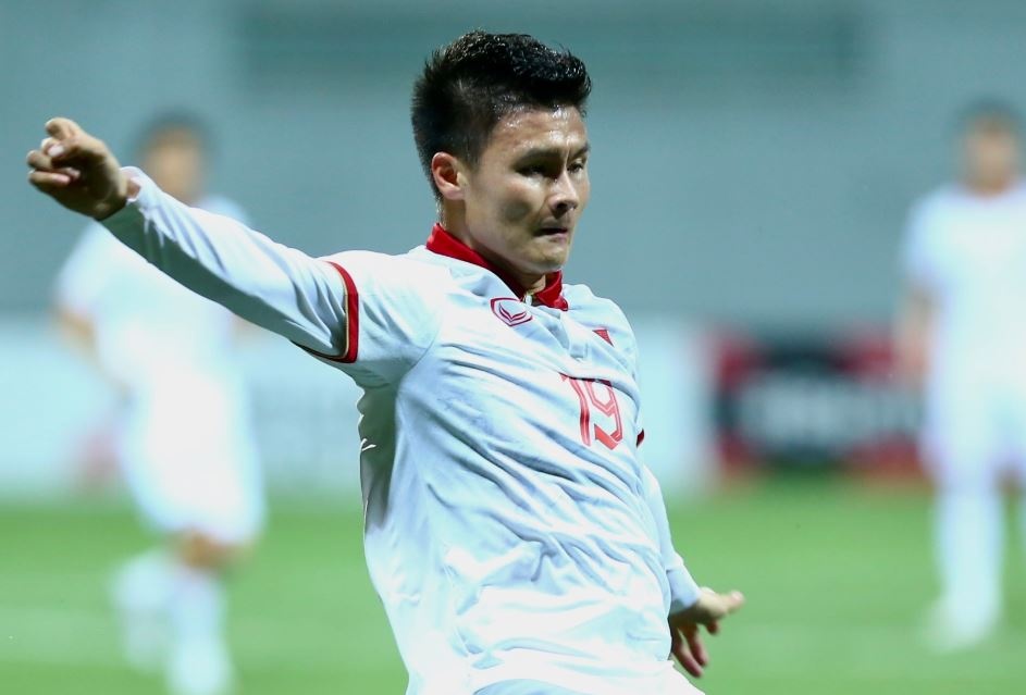 Tuyen Viet Nam giu ngoi dau sau tran hoa Singapore hinh anh