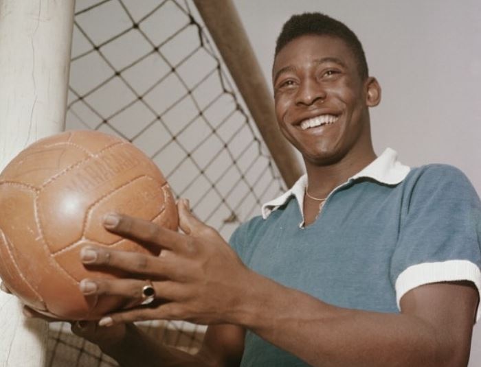 Brazil to chuc quoc tang 3 ngay sau khi Pele qua doi hinh anh