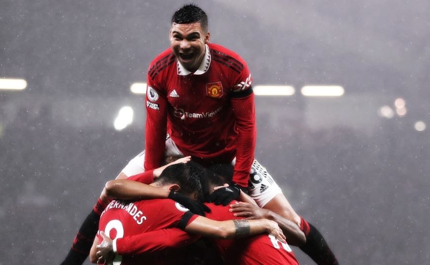 Doi hinh hay nhat Premier League gay tranh cai hinh anh