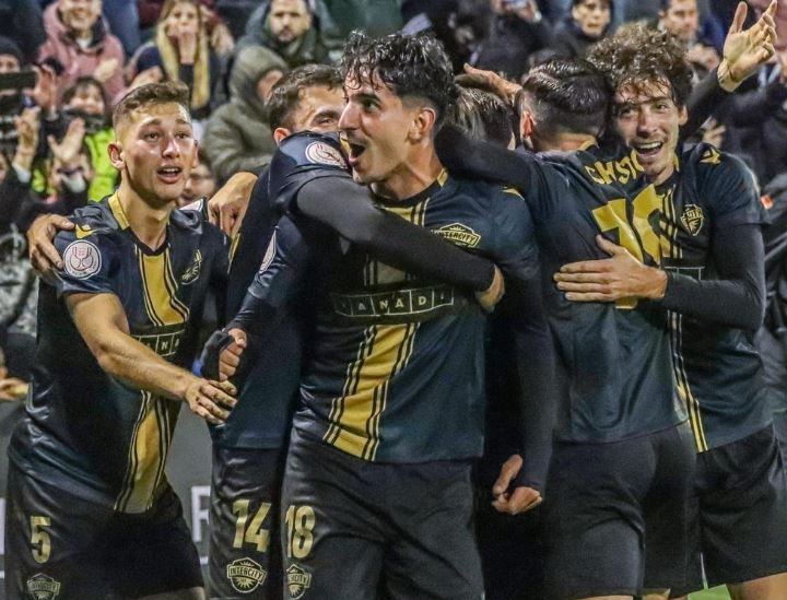 Barca dau Intercity anh 1