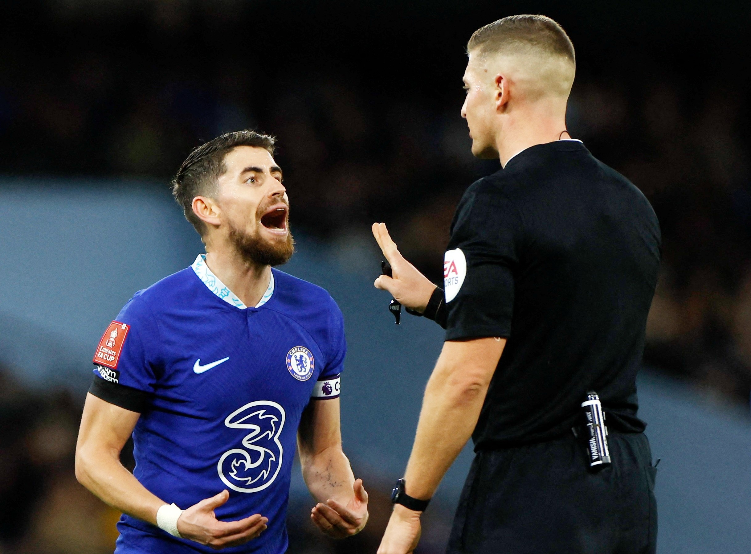 Chelsea thua Man City 0-4 hinh anh