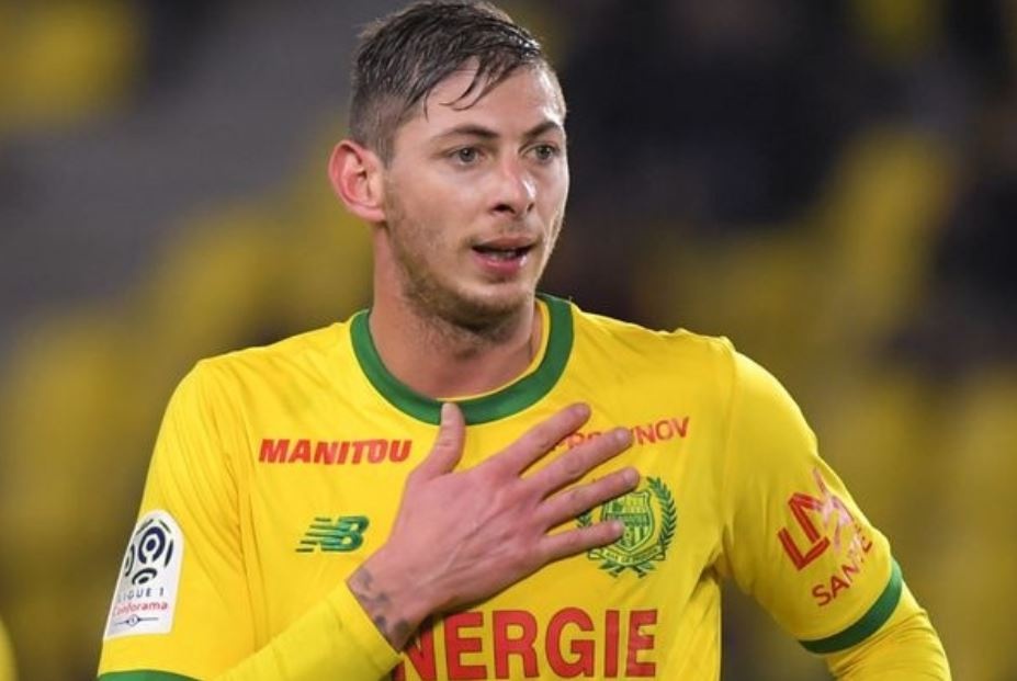 Nantes nhan tien chuyen nhuong 4 nam sau khi Sala qua doi hinh anh