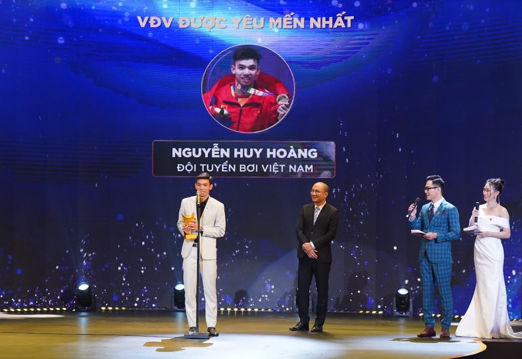 Thay Park duoc vinh danh anh 2