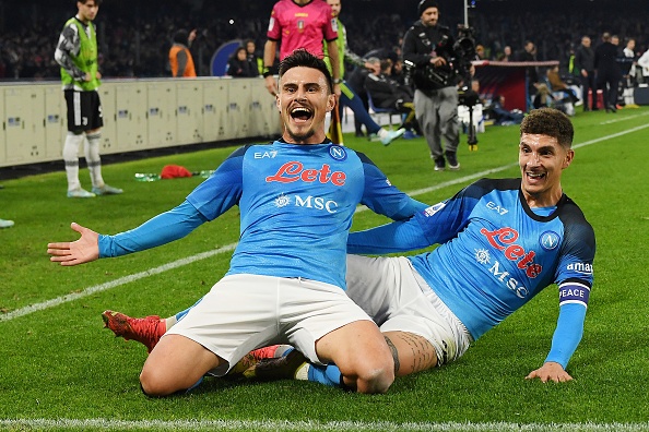 Napoli vui dap Juventus 5-1 hinh anh