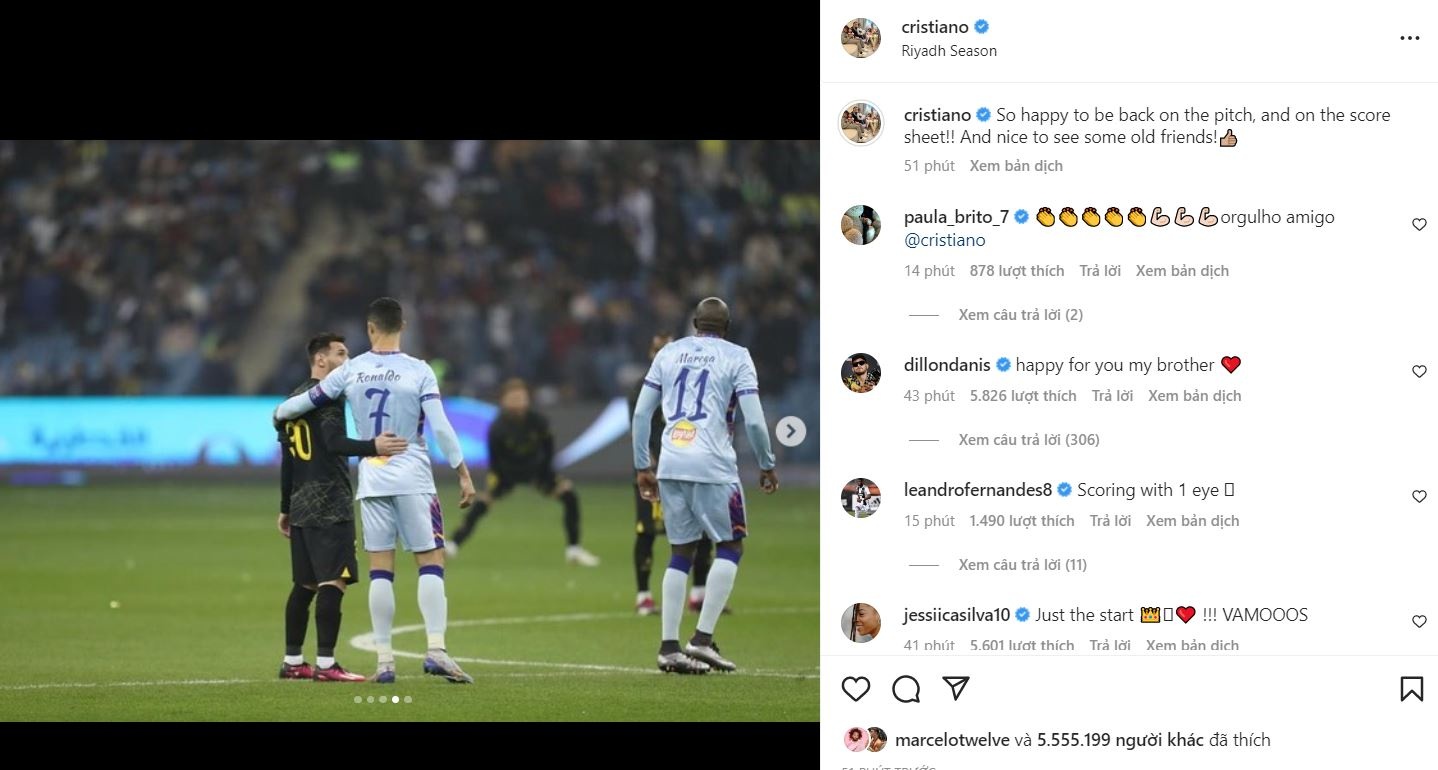 Ronaldo dang hinh Messi anh 1