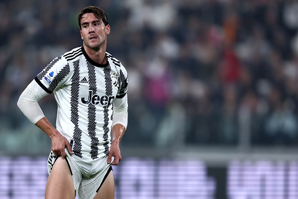 Vlahovic lien he Man United anh 1