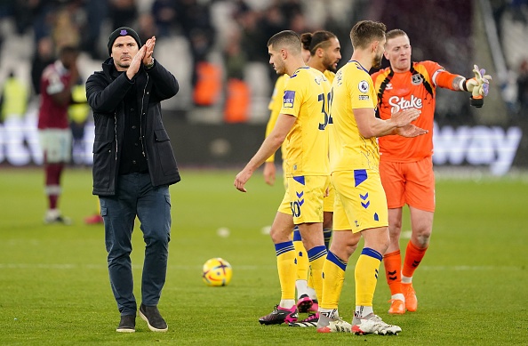 Lampard bi sa thai anh 1