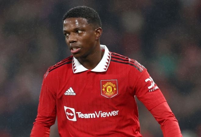 Roy Keane noi gian truoc sai lam cua hau ve MU hinh anh