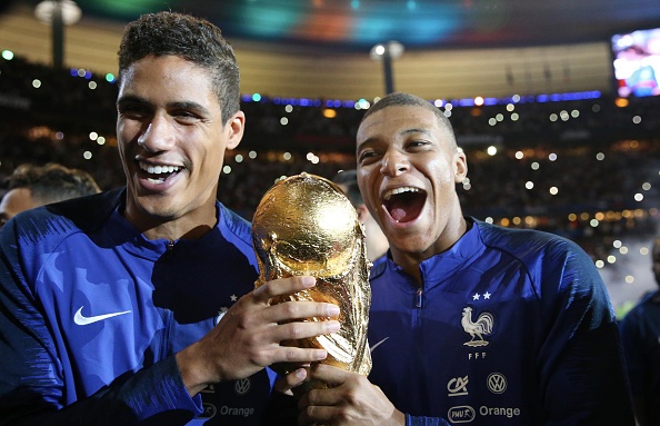 Varane gia tu tuyen Phap anh 1