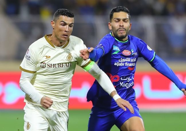 Ronaldo ghi ban dau tien tai Saudi Arabia hinh anh