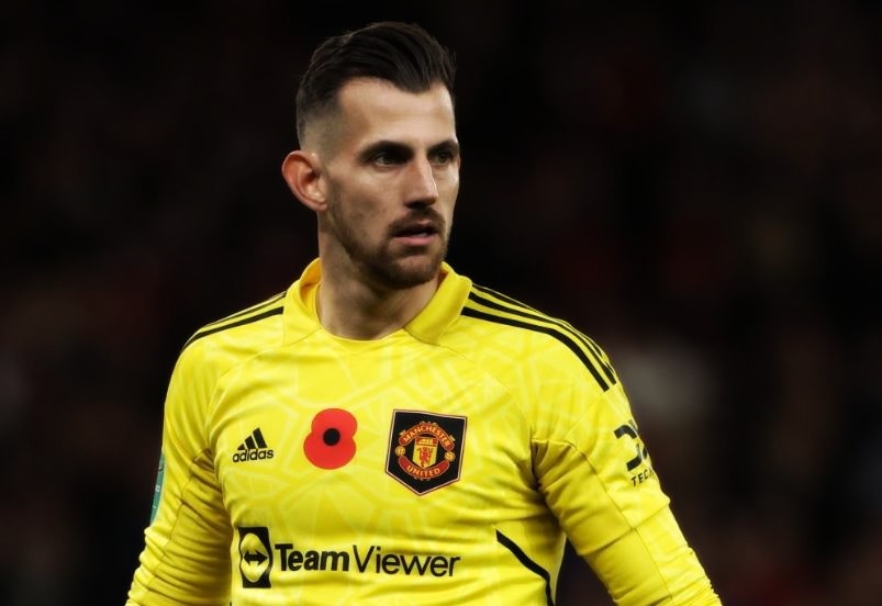 Tinh canh nguoc doi cua cuu thu mon MU tai Newcastle hinh anh