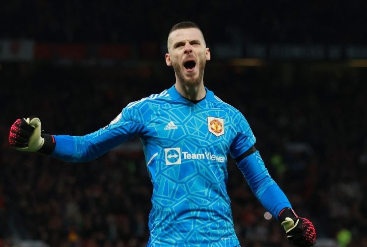 Man United gianh 3 diem trong ngay Casemiro nhan the do hinh anh