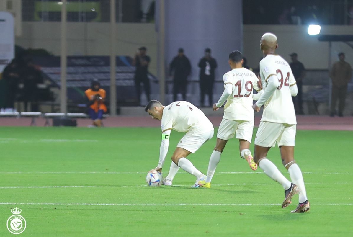 Ronaldo ghi ban anh 2