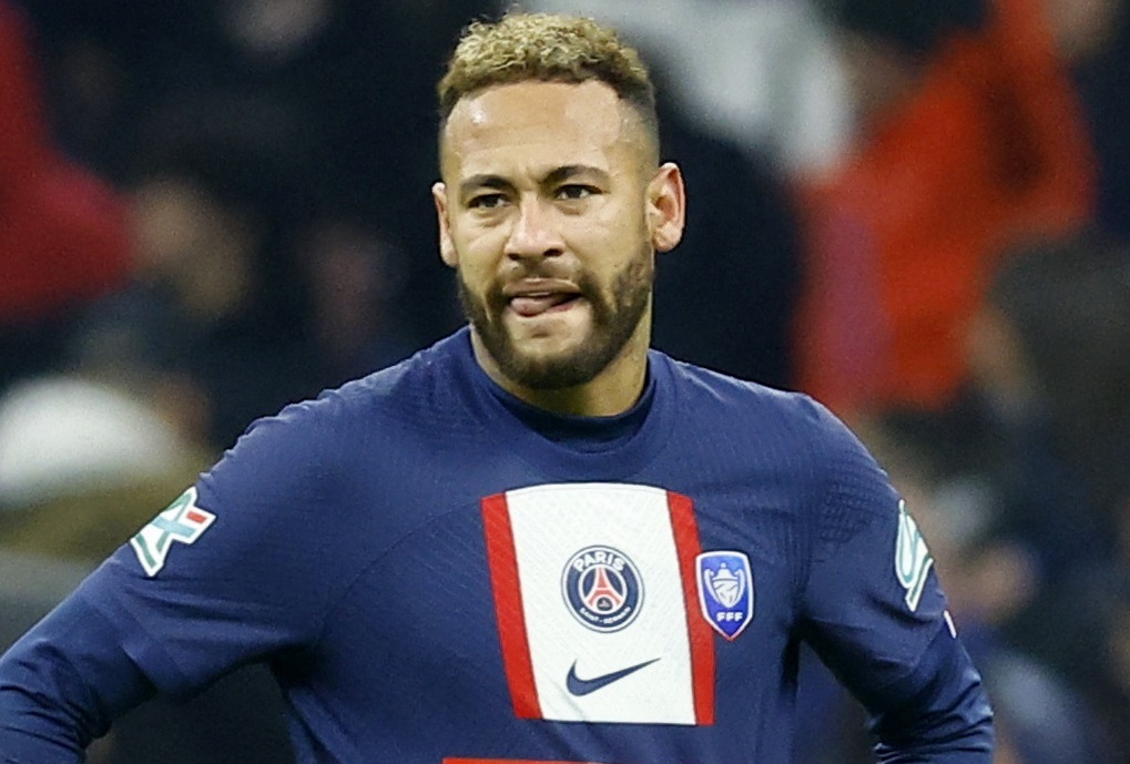 Neymar noi lien 3 phut ve mau thuan tai PSG hinh anh