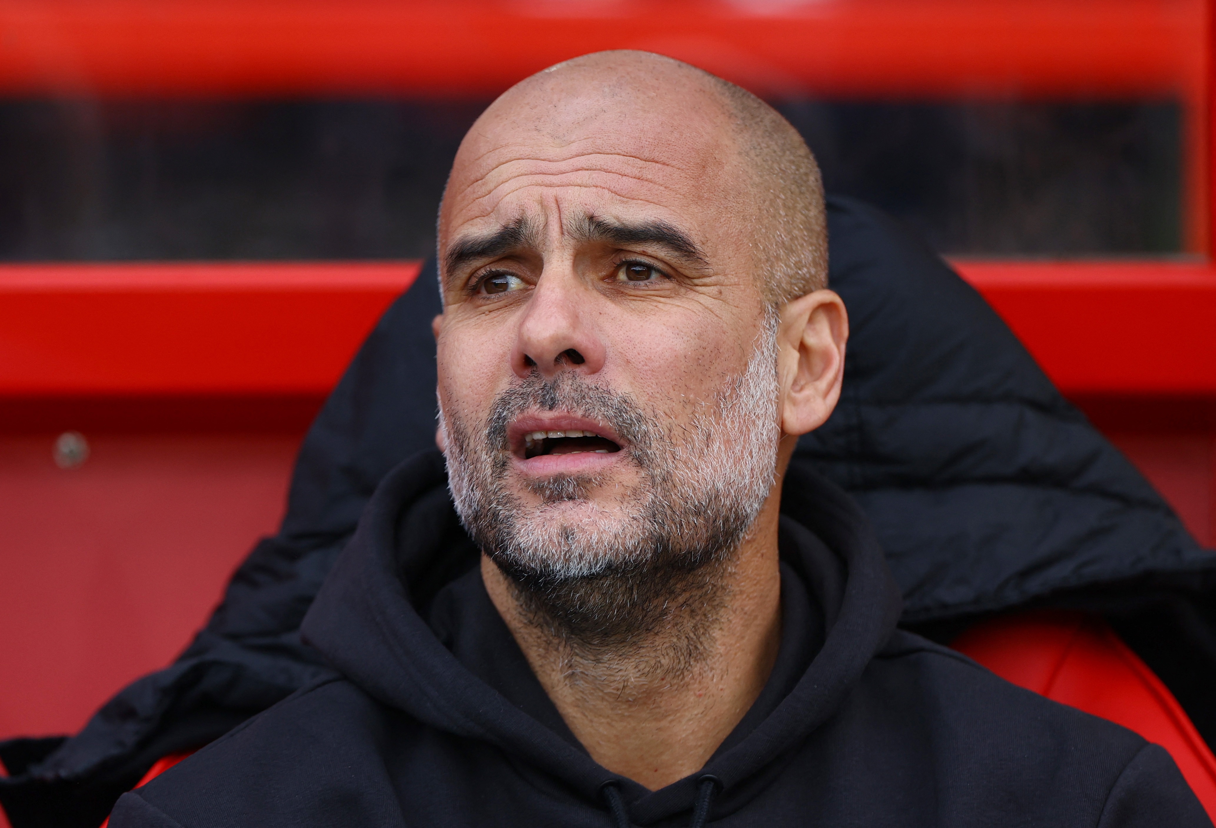 Man City mat ngoi dau vao tay Arsenal hinh anh