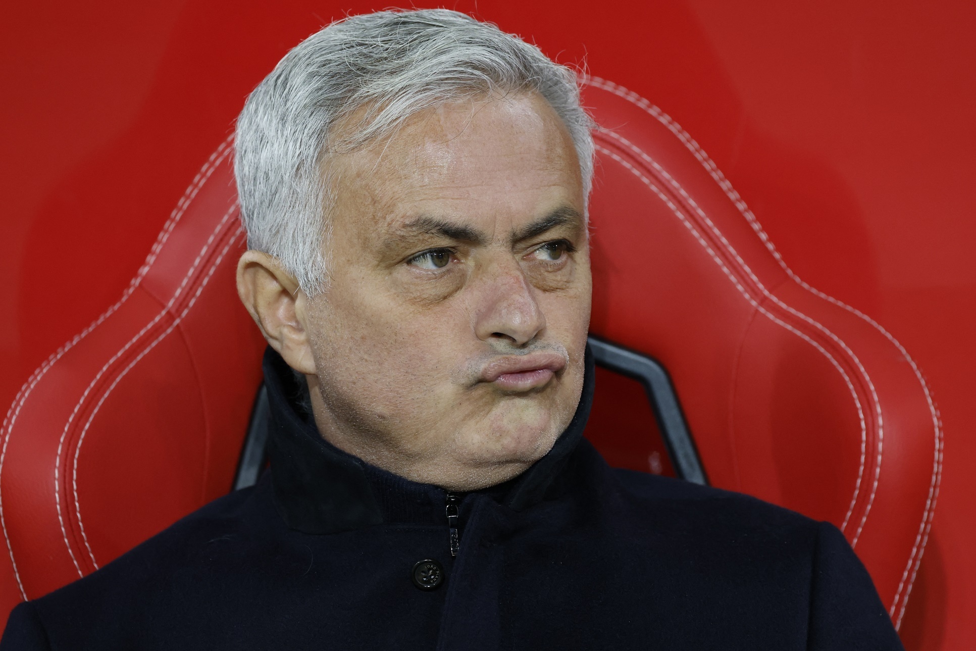 Thay tro Mourinho nhan trai dang o Europa League hinh anh