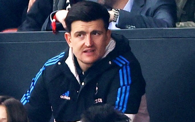 Bieu cam gay chu y cua Maguire sau khi MU ha Barca hinh anh