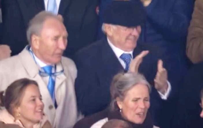 Phan ung cua Sir Alex khi MU loi nguoc dong hinh anh