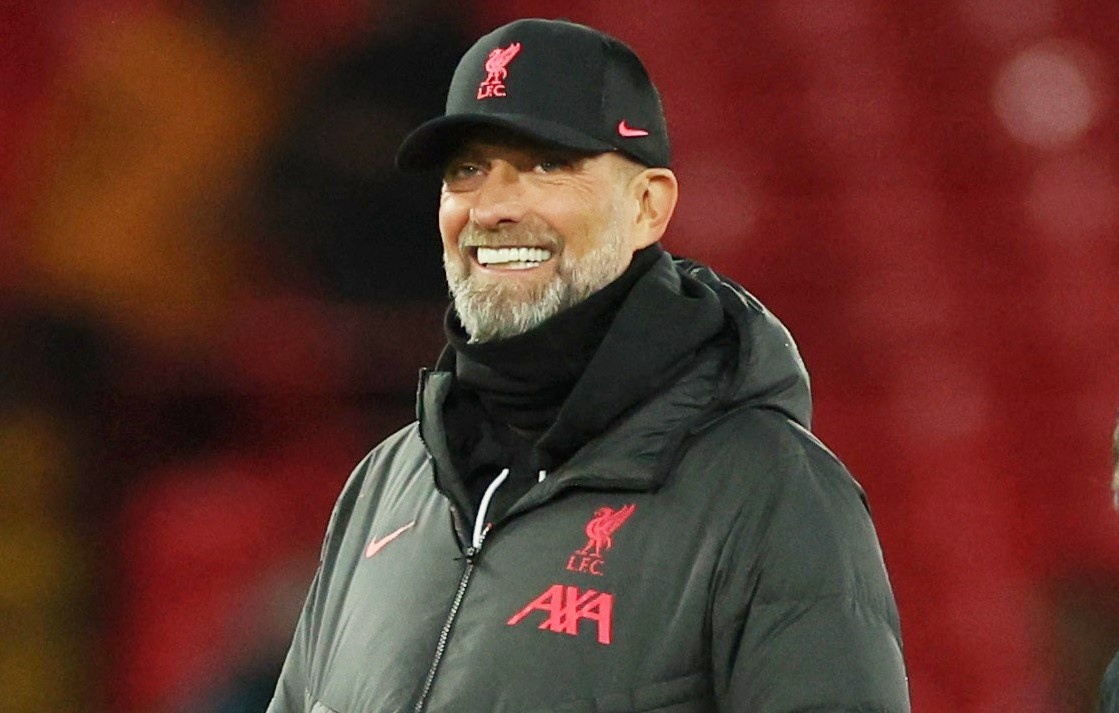 Jurgen Klopp thach thuc Man United hinh anh