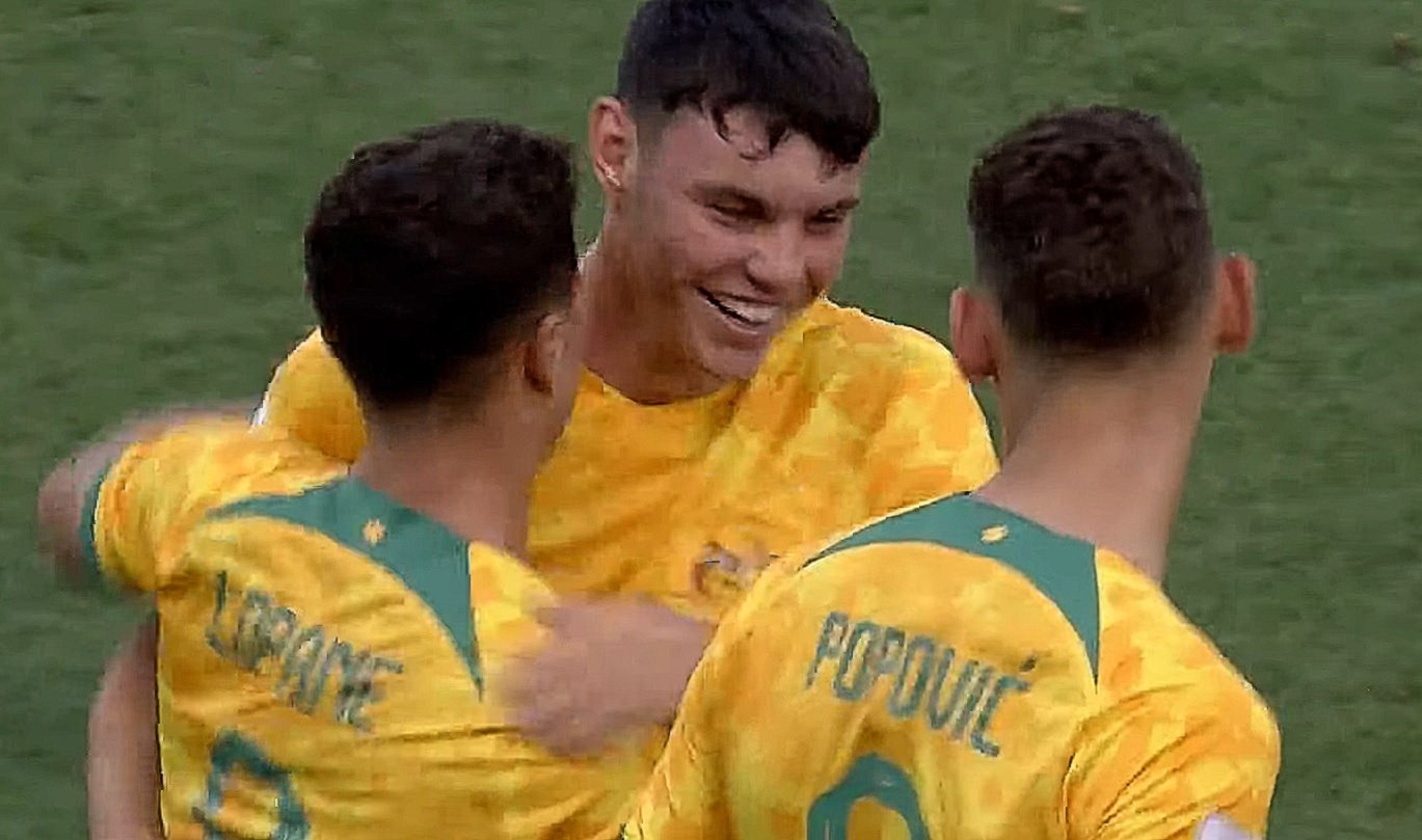 Ha Qatar 9-1, U20 Australia vao tu ket giai chau A hinh anh