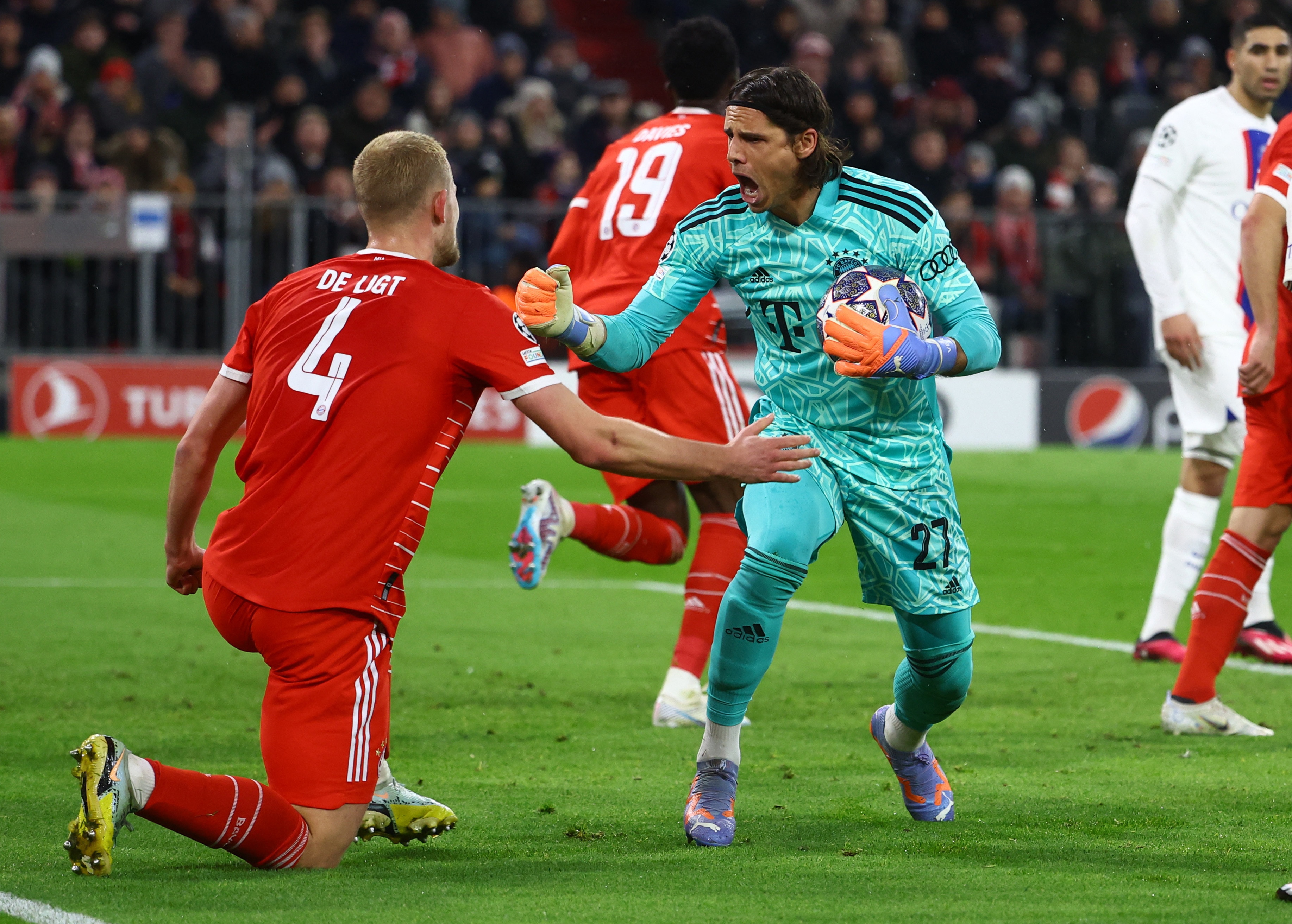 PSG dau Bayern anh 1