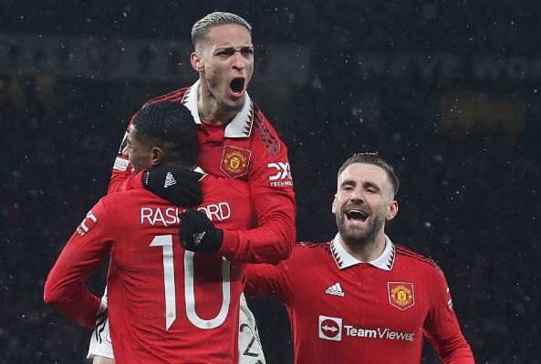 MU rong cua vao tu ket Europa League sau tran thang 4-1 hinh anh