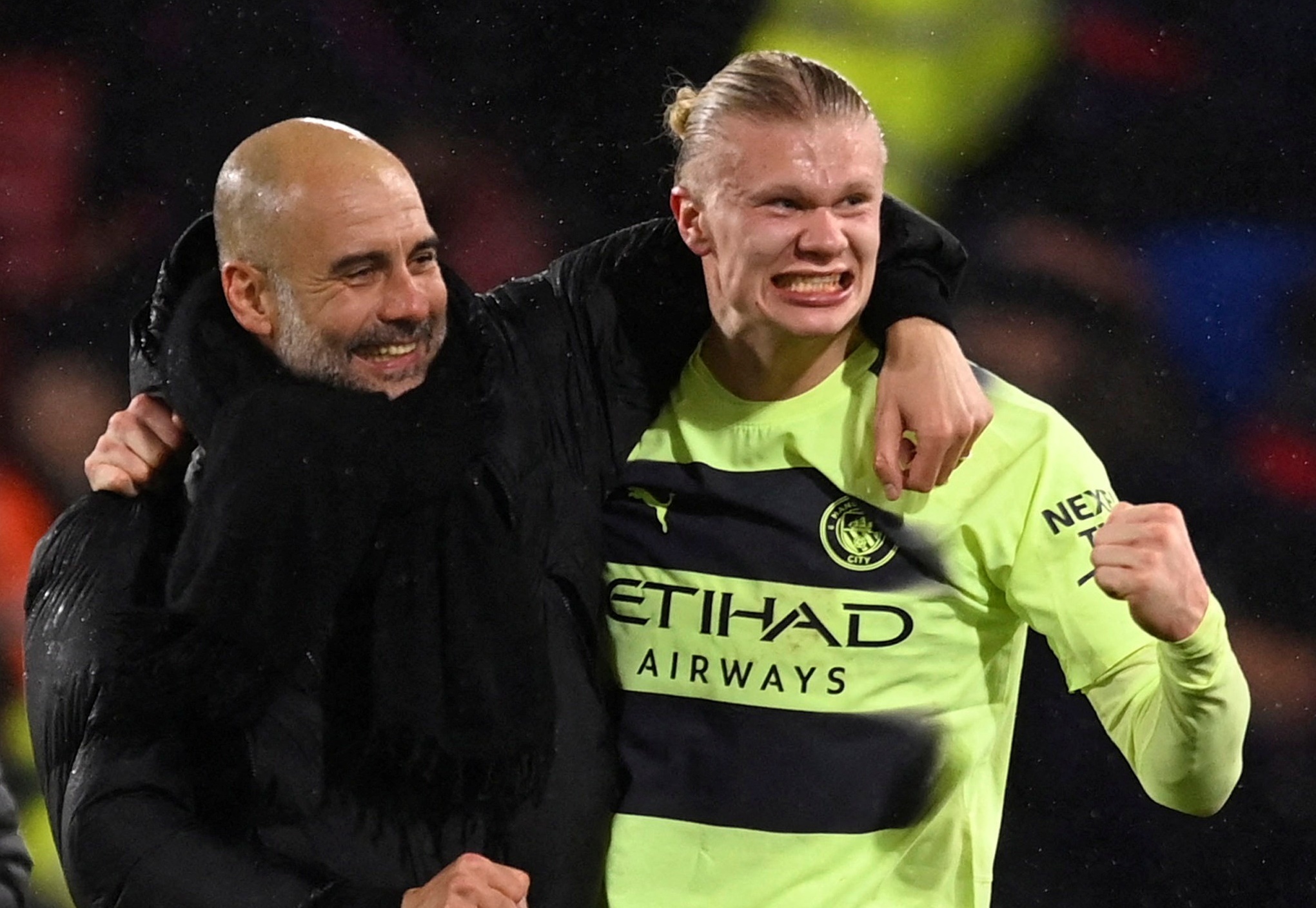 Pep Guardiola khong hai long voi Haaland hinh anh