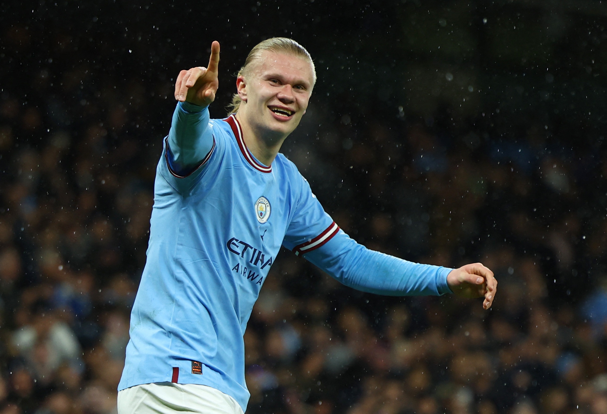 Haaland di vao lich su Champions League hinh anh