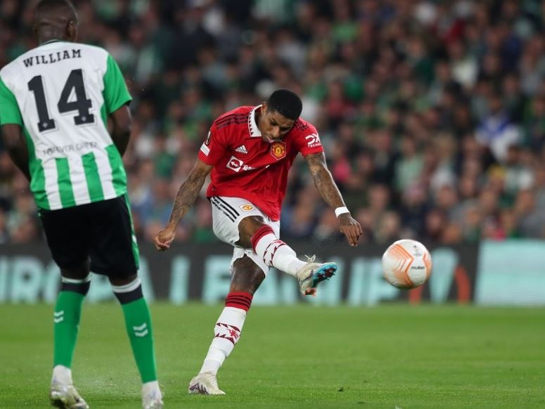 Rashford tao 3 ky luc sau khi cung MU vao tu ket Europa League hinh anh
