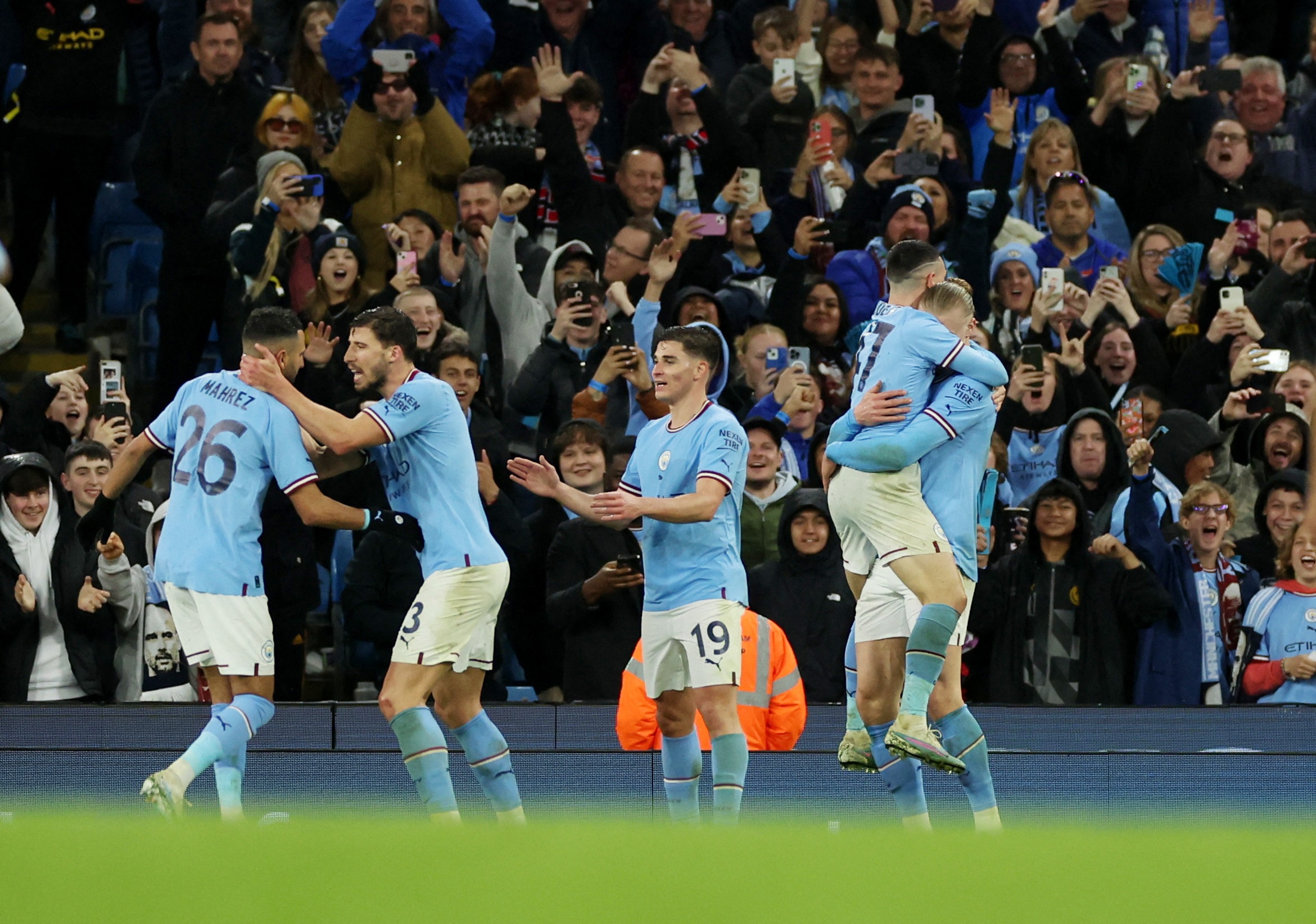 Haaland ghi ban anh 7