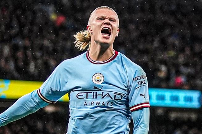 Haaland nhan hop dong tai tro ky luc Premier League hinh anh