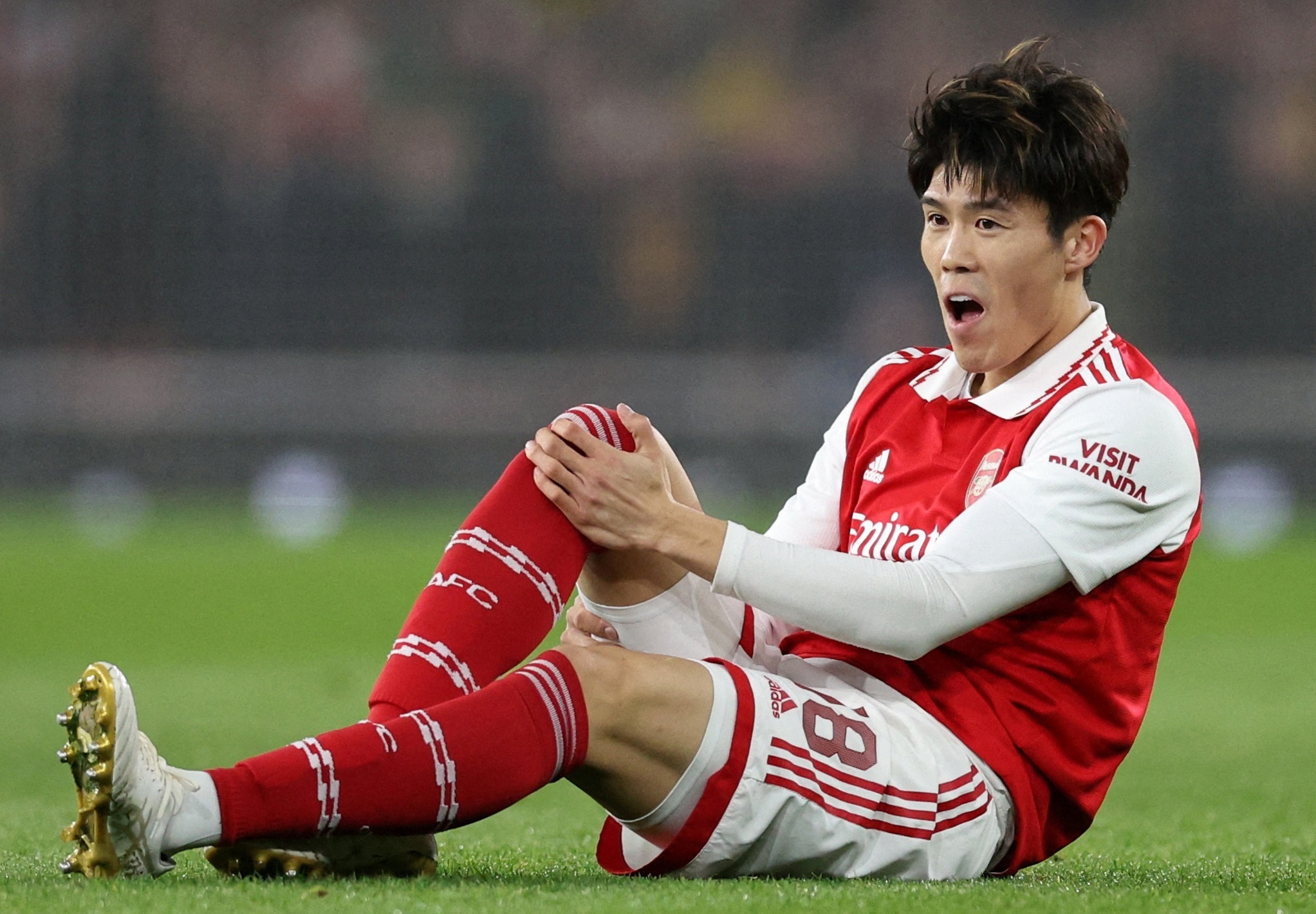 Sao Nhat Ban nghi het Premier League 2022/23 hinh anh