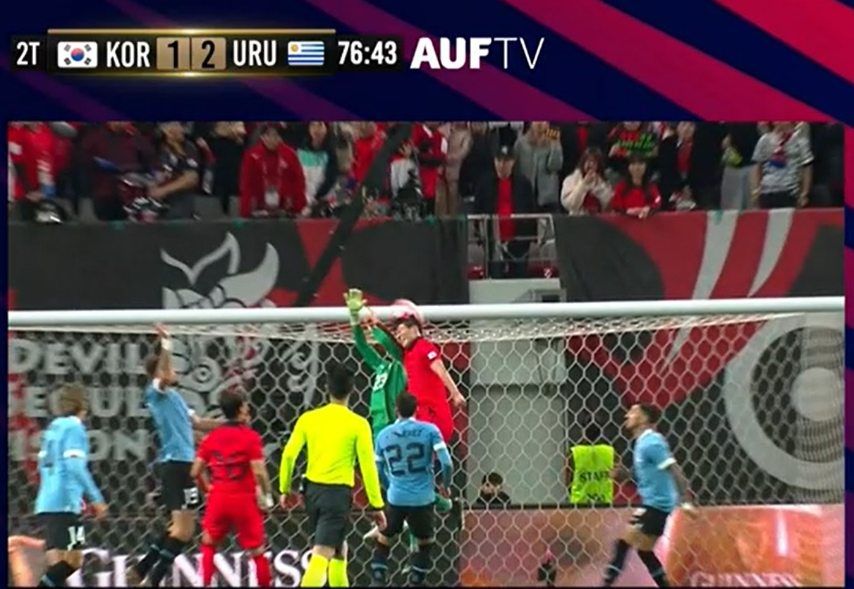 Han Quoc thua Uruguay anh 1