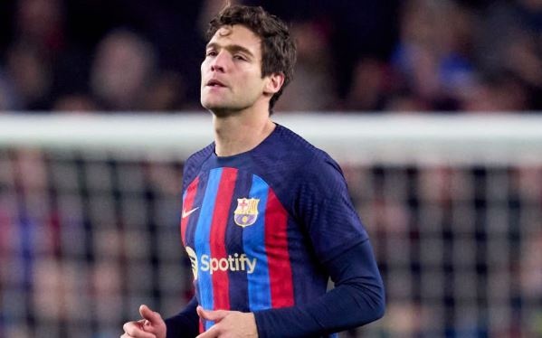 Bolton kien Barca len FIFA hinh anh