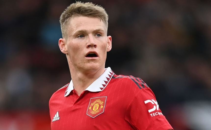 HLV Ten Hag len tieng ve kha nang de McTominay da tien dao hinh anh