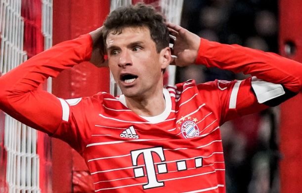 HLV Tuchel cung Bayern nhan that bai gay soc hinh anh