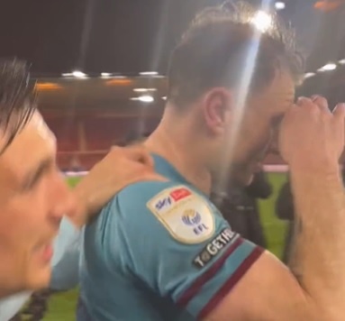 Burnley thang hang anh 5