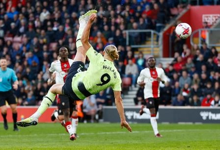 Haaland lap sieu pham trong tran thang cua Man City hinh anh