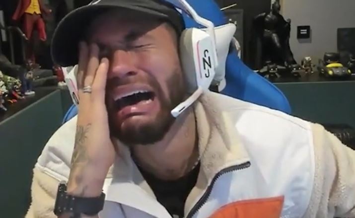 Neymar bi dieu tra vi thoi quen danh bai hinh anh