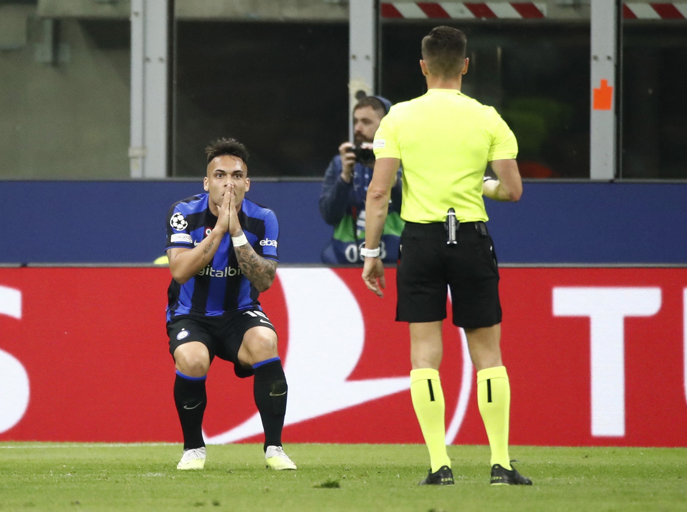 Inter dau Benfica anh 3